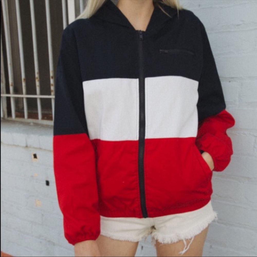 Brandy Melville Krissy Jacket. Fits size small/med